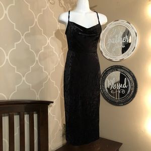 Forever 21 velvet dress